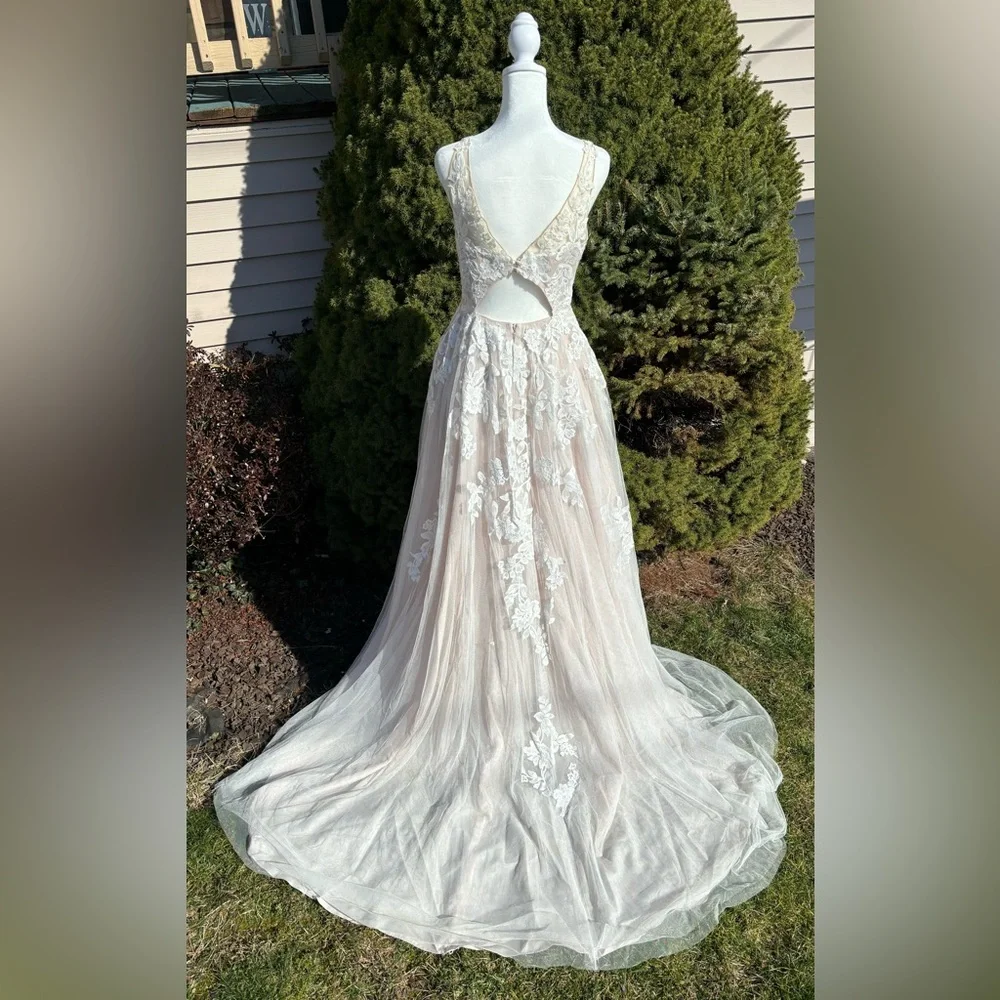 OLEG CASSINI - Ivory Wedding Dress - purchased 2022 - Picture 3 of 6